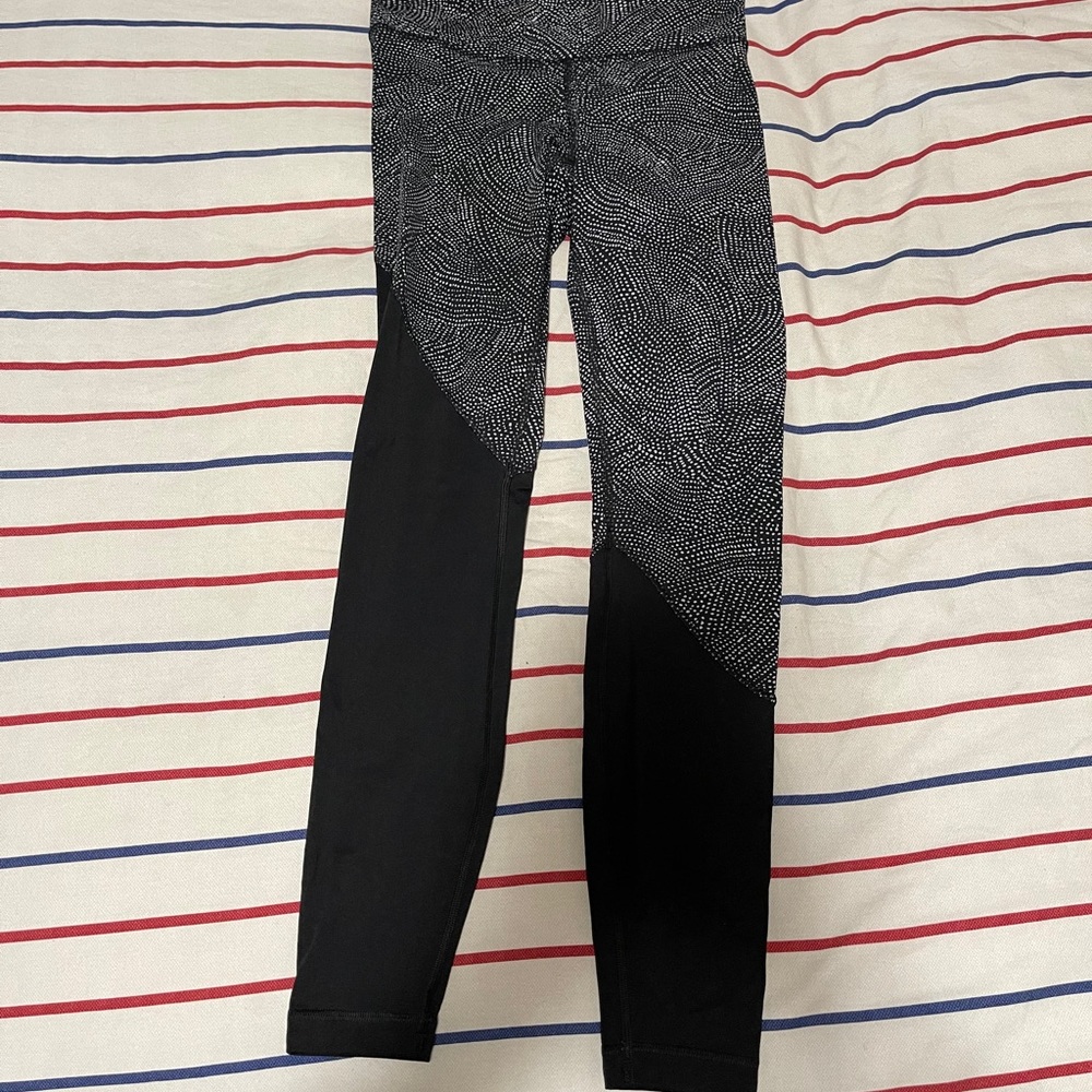Lululemon 28in size 4